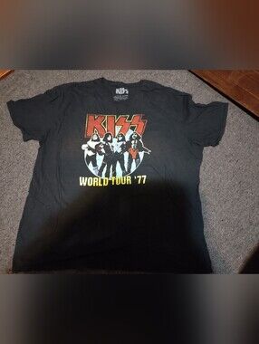Kiss World Tour 1977 Women's Short-Sleeve Shirt Size 3X